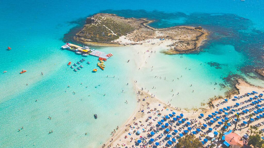 Plage de nissi en Chypre