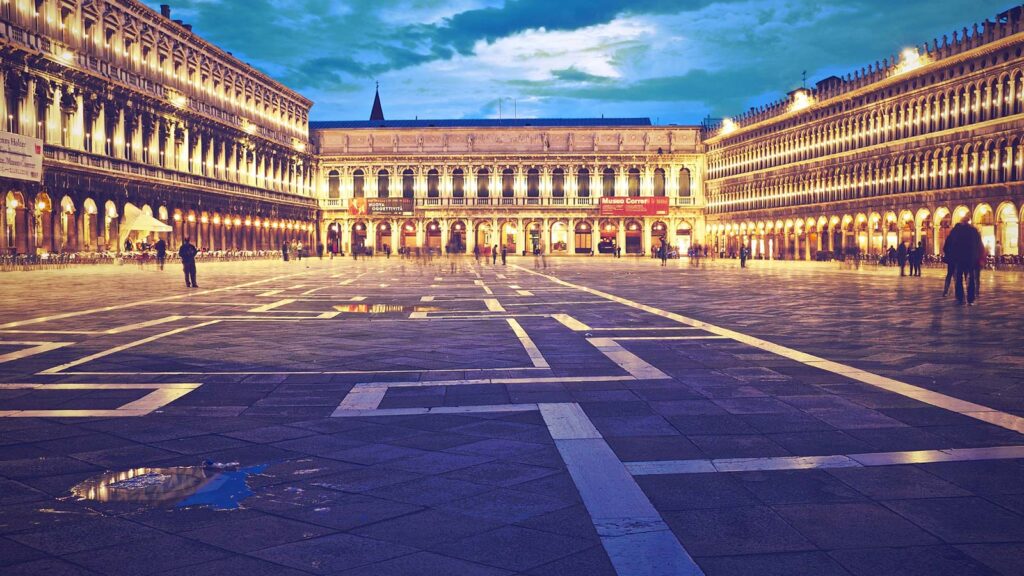 la place Saint Marc de Venise