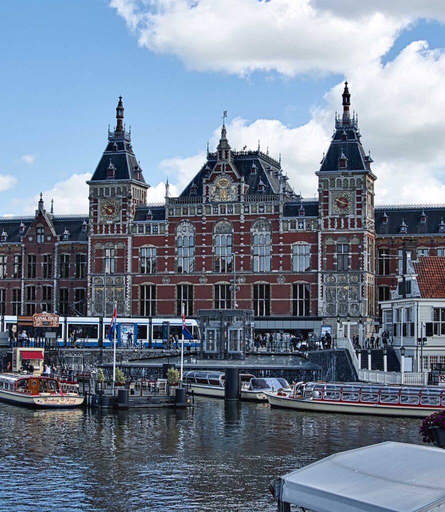 La station centrale d'Amsterdam